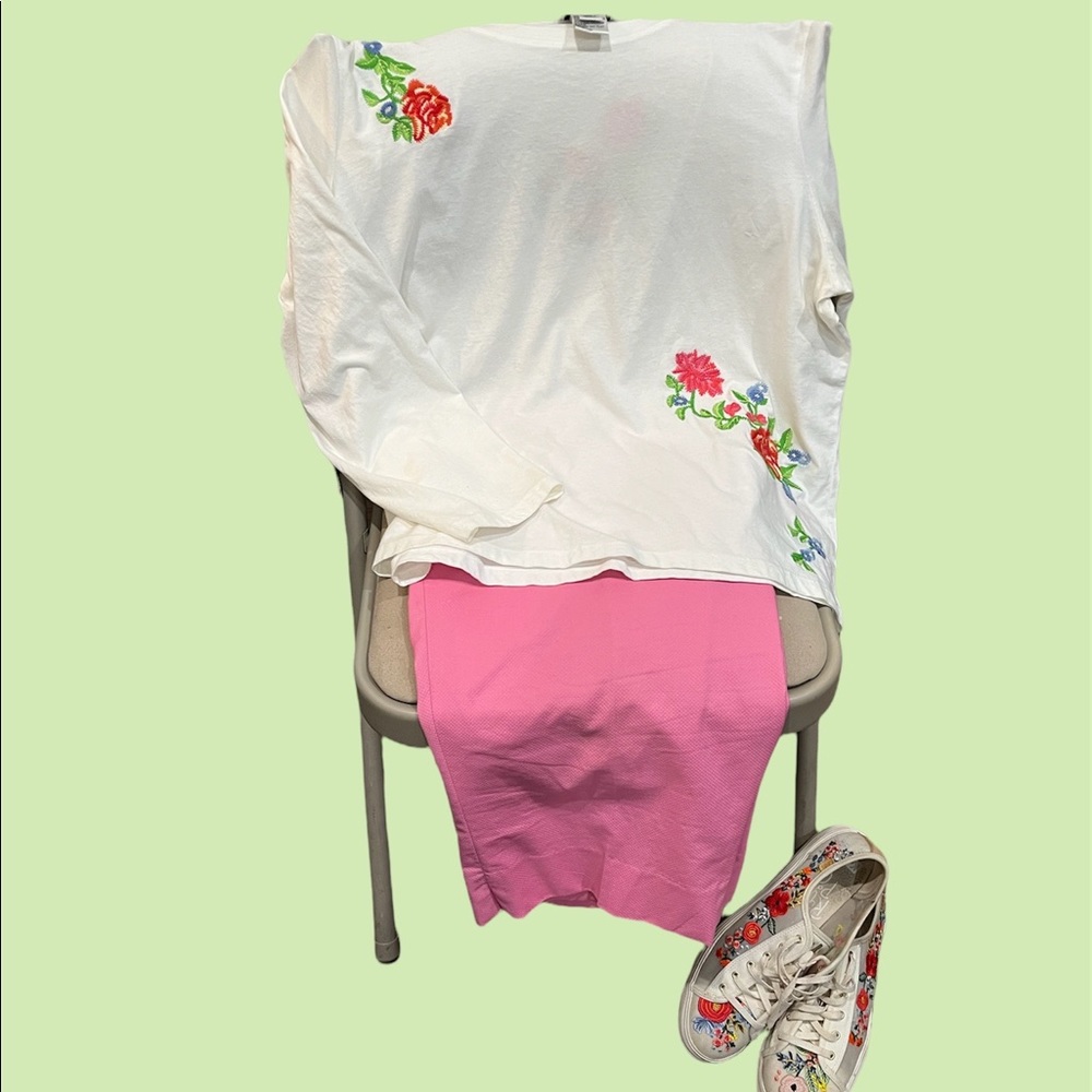 Talbots White Floral Tee